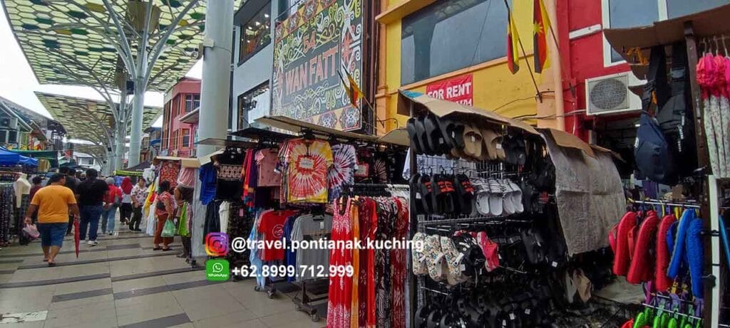 india street kuching