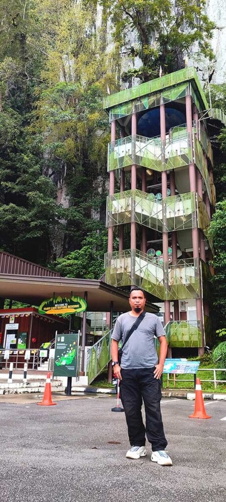 fairy cave kuching