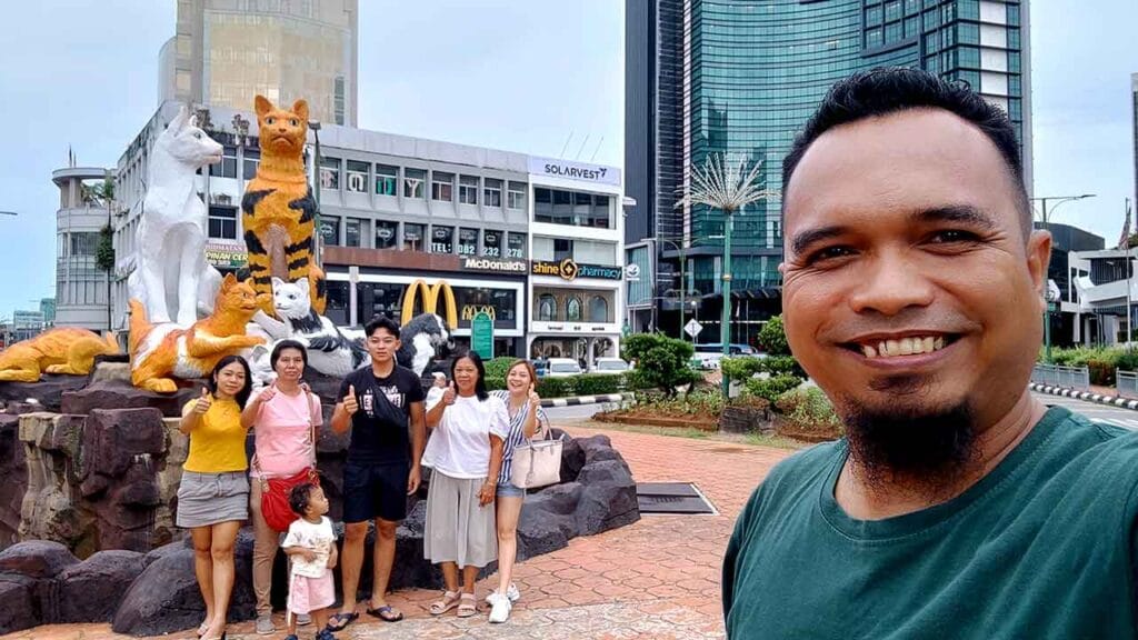 travel singkawang ke kuching