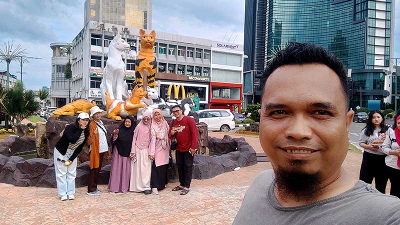 paket tour pontianak kuching